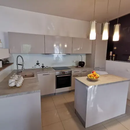 Apartman La Vela *